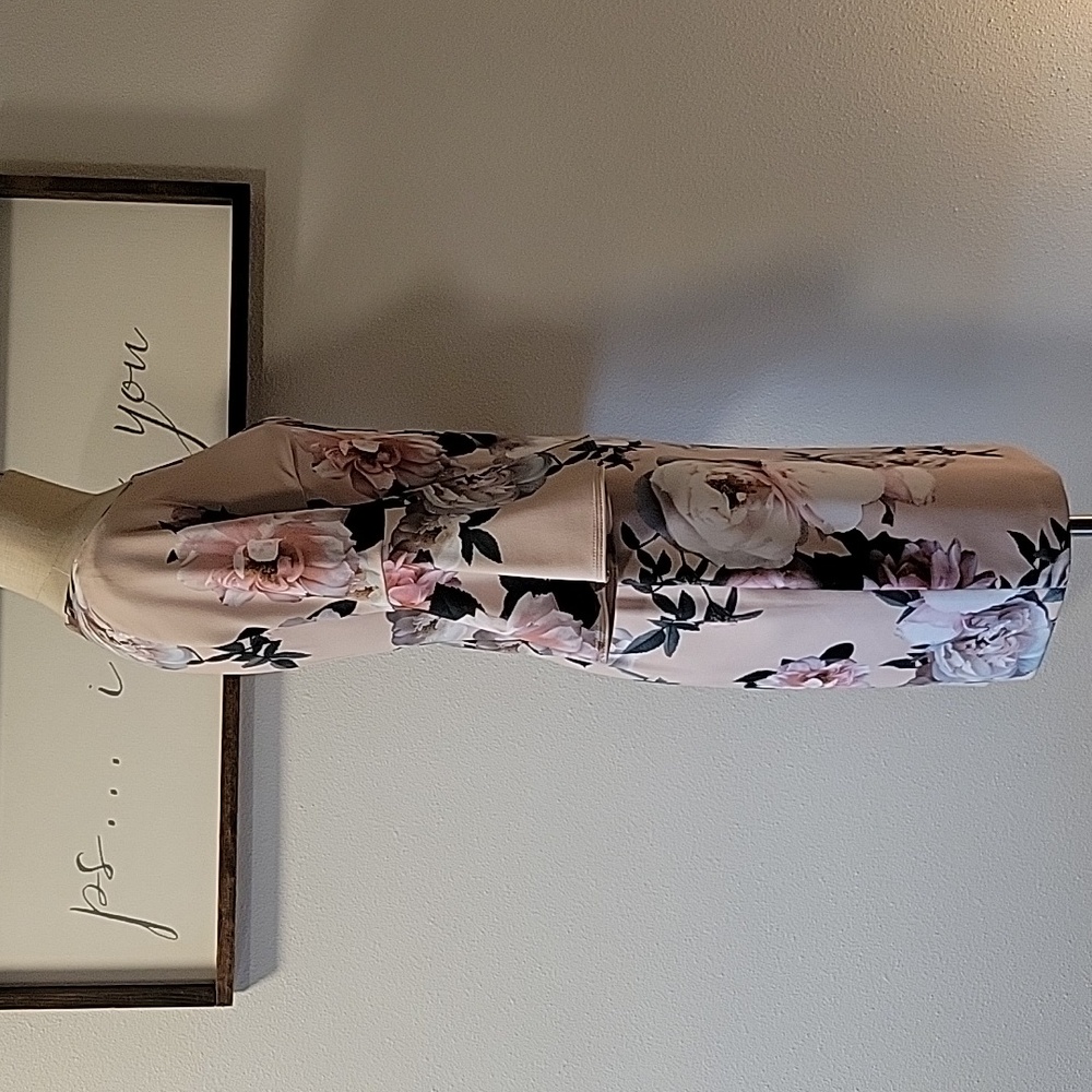 Calvin Klein Bell Sleeve Floral Sheath Dress - Picture 5 of 14